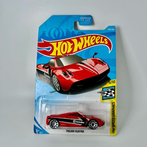 Hot Wheels HW Speed Graphics Pagani Huayra Red 5/10 NEW 2018 148/250 Brembo